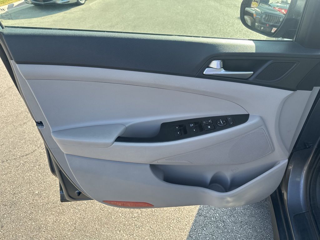 Used Car 2019 Hyundai Tucson  Se For Sale Under $12,000 In Austin, Texas