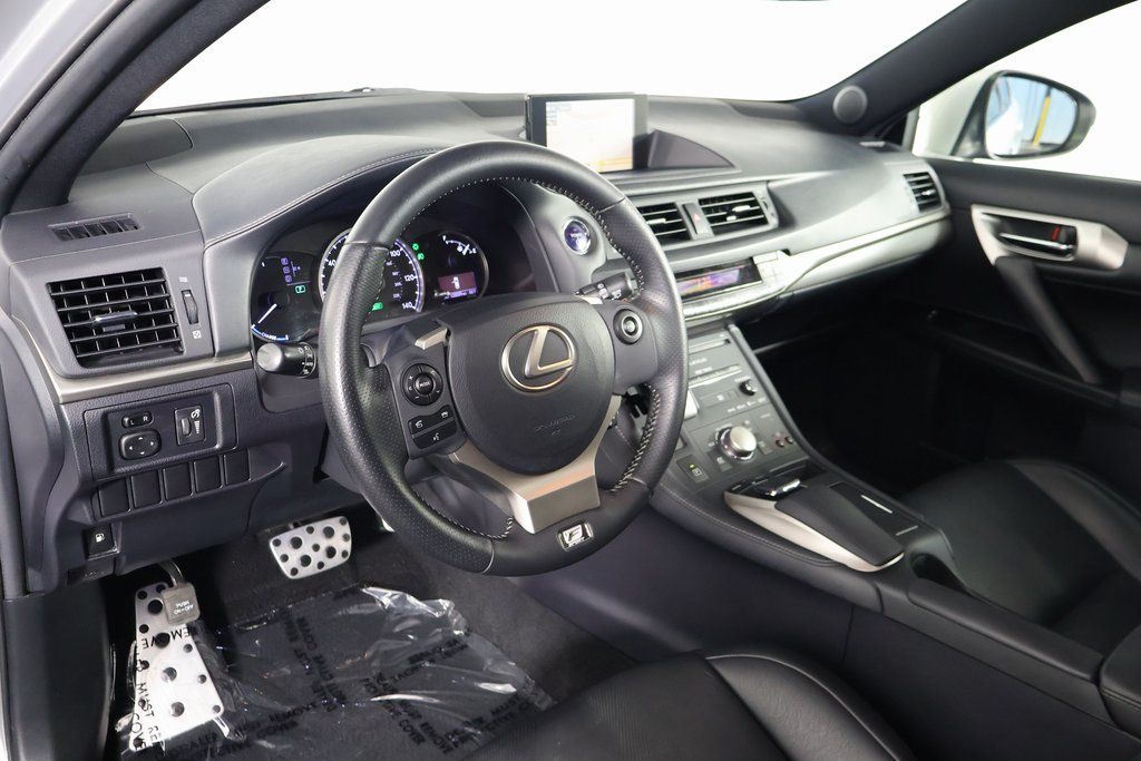 2015 Lexus CT 200h 7