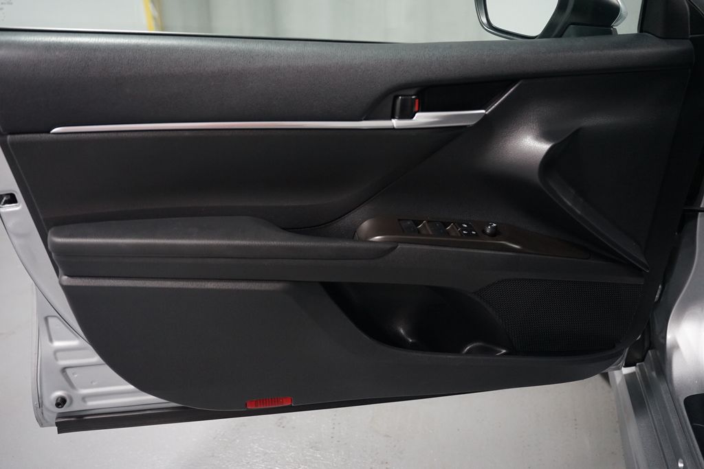 Thumbnail: 2024 Toyota Camry - 11