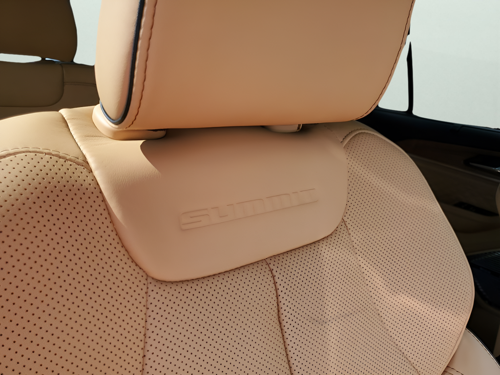 New Car 2025 Jeep Grand Cherokee  Summit For Sale Under $70,000 In Austin, Texas