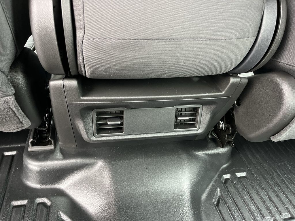 2025 Chevrolet Silverado 1500 WT photo