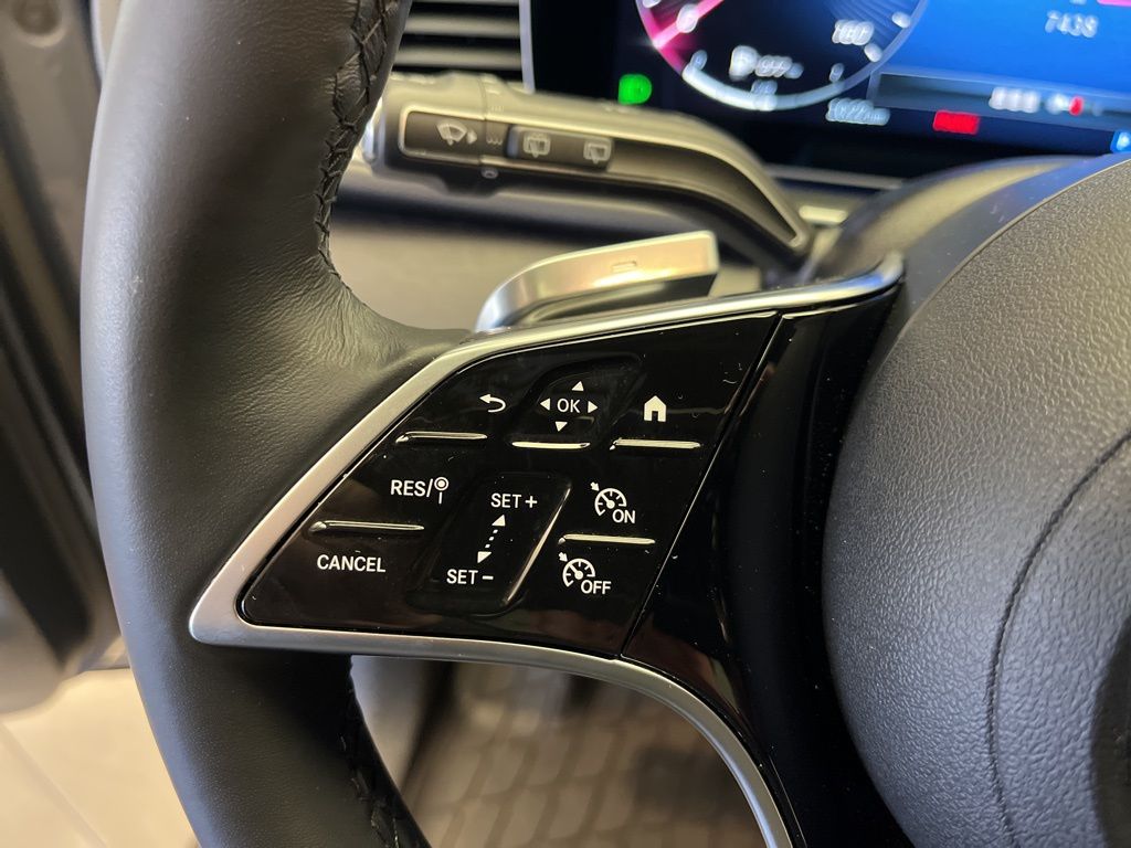 Thumbnail: 2025 Mercedes-Benz GLE - 15