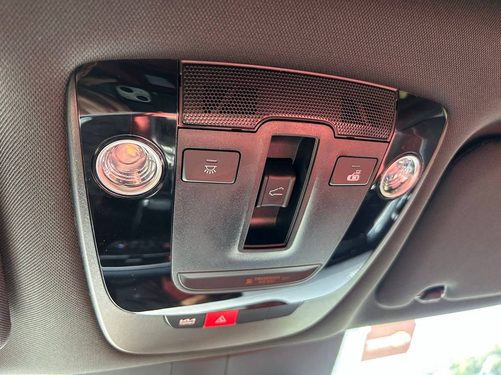 Thumbnail: 2025 Kia K5 - 29