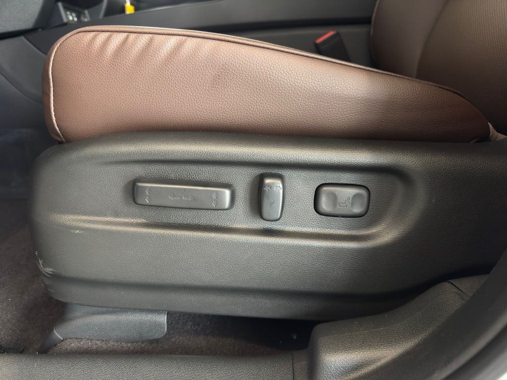 2026 Honda Ridgeline RTL White at Community Honda