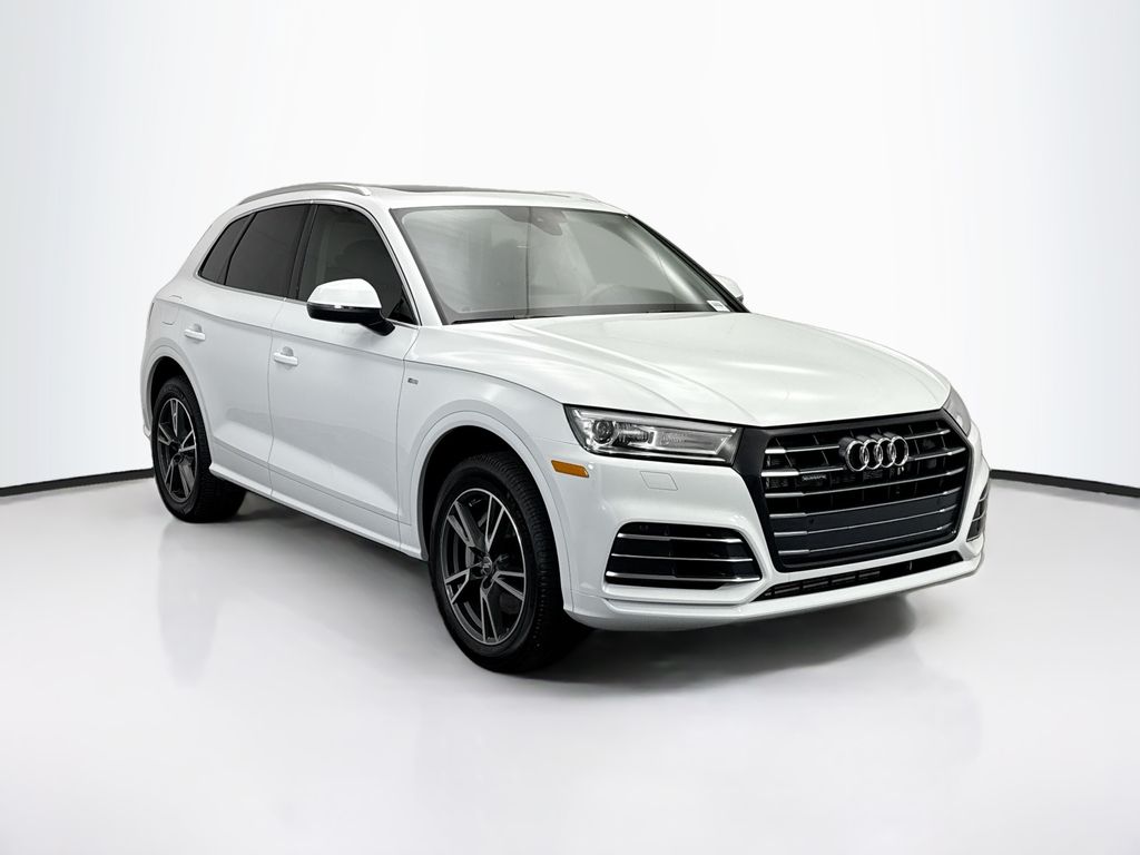Thumbnail: 2020 Audi Q5 - 3