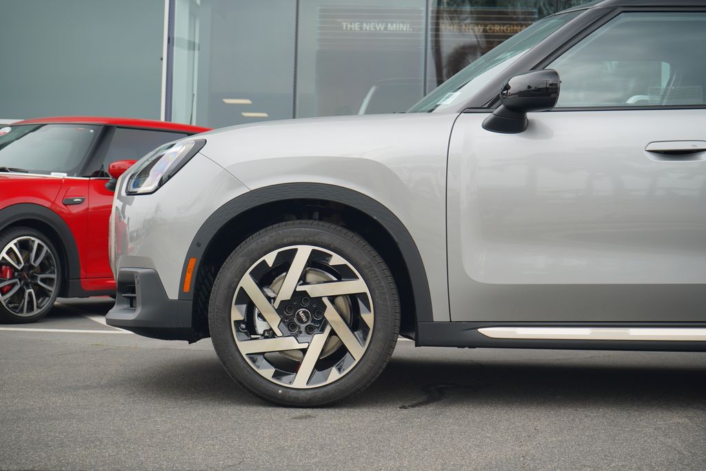 Thumbnail: 2026 MINI Cooper Countryman - 2