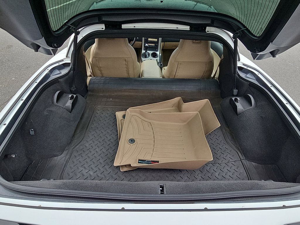 Thumbnail: 2005 Chevrolet Corvette - 28