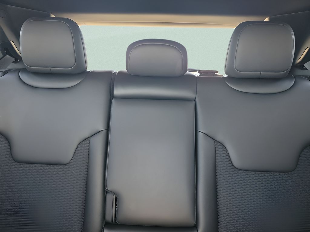 New 2026 Black Jeep Latitude image 13