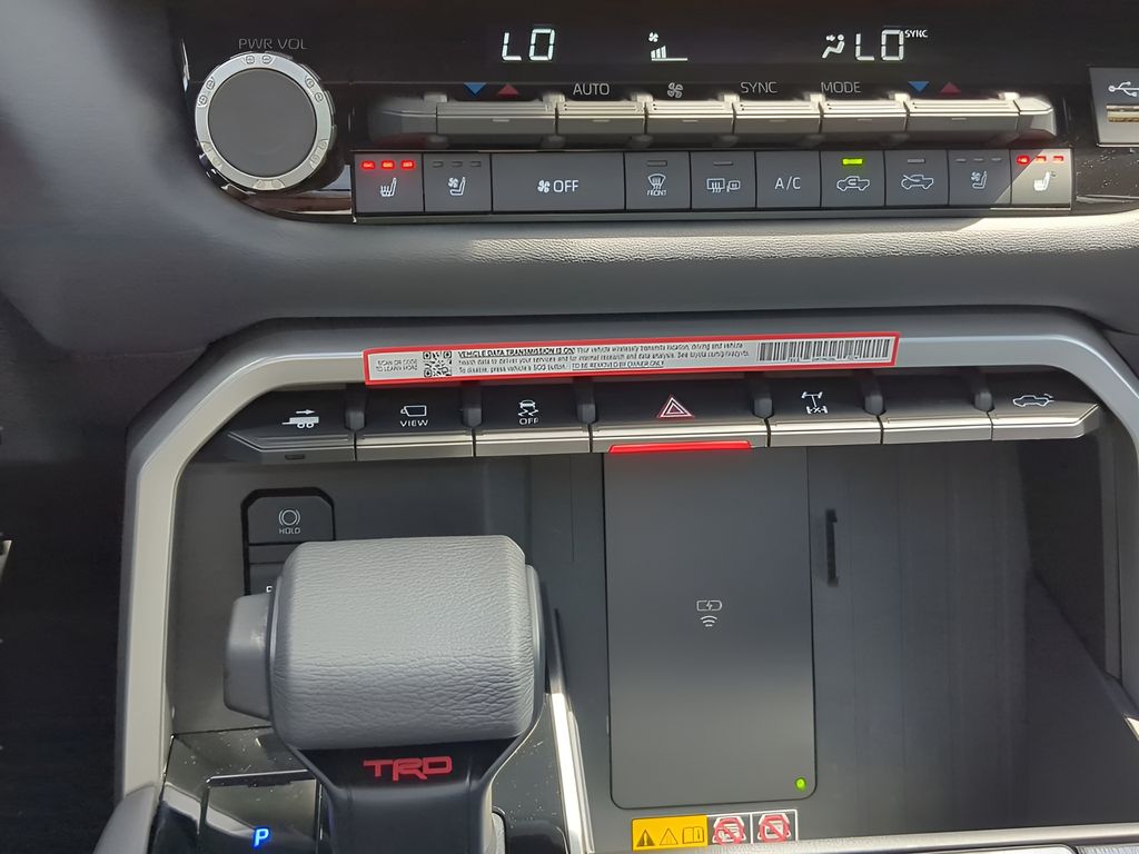 2025 Toyota Tundra Platinum - Photo 23