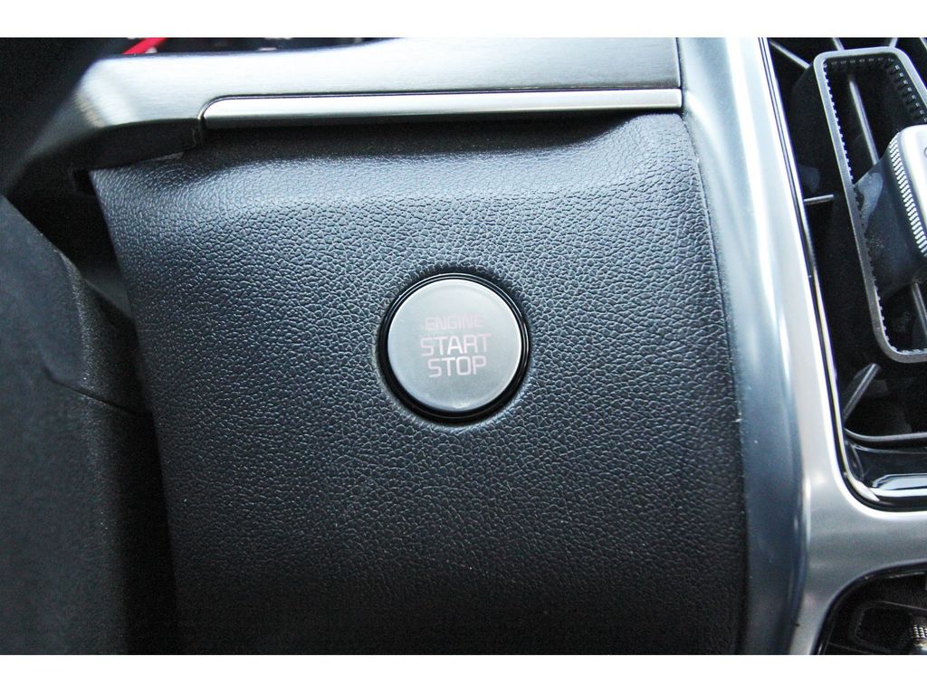 2022 Kia Sorento SX White at Joe Myers Mazda Kia