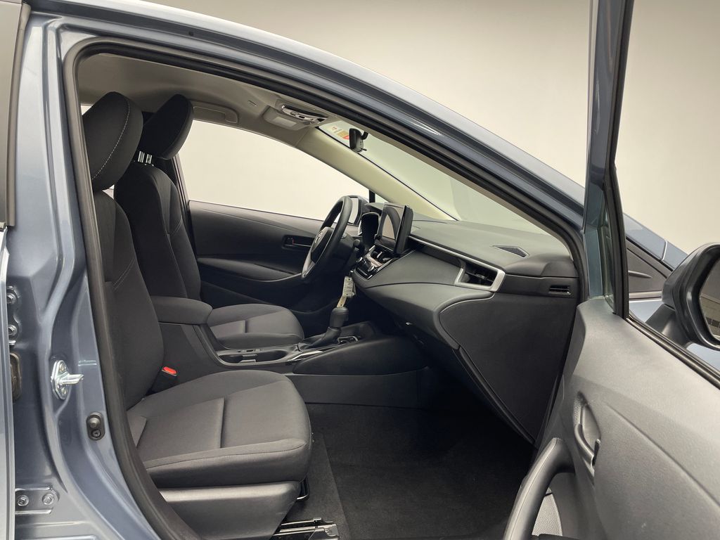 Thumbnail: 2025 Toyota Corolla - 16