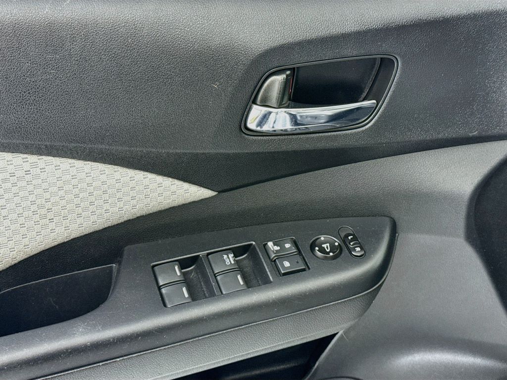 Thumbnail: 2016 Honda CR-V - 23