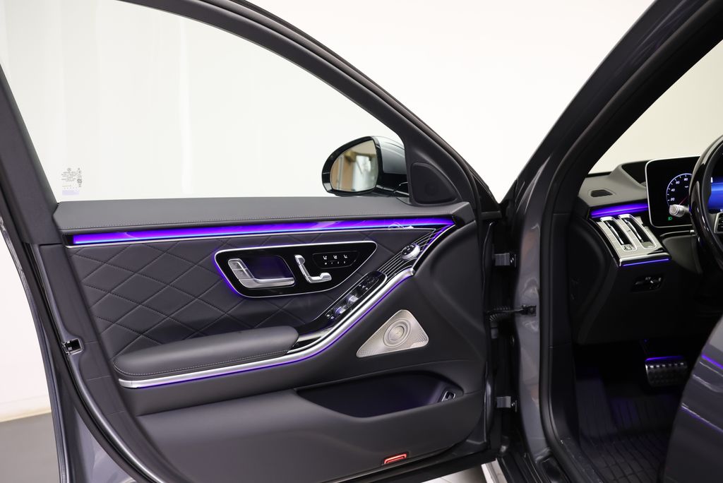 Thumbnail: 2026 Mercedes-Benz S-Class - 30