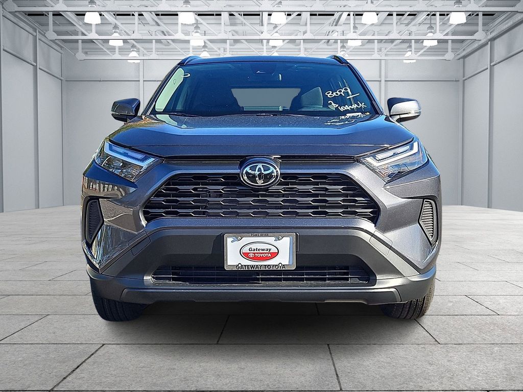 Thumbnail: 2025 Toyota RAV4 - 2