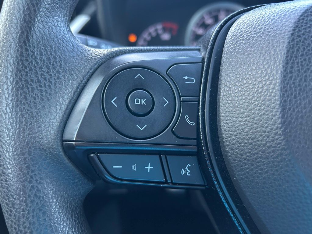 Thumbnail: 2021 Toyota Corolla - 19