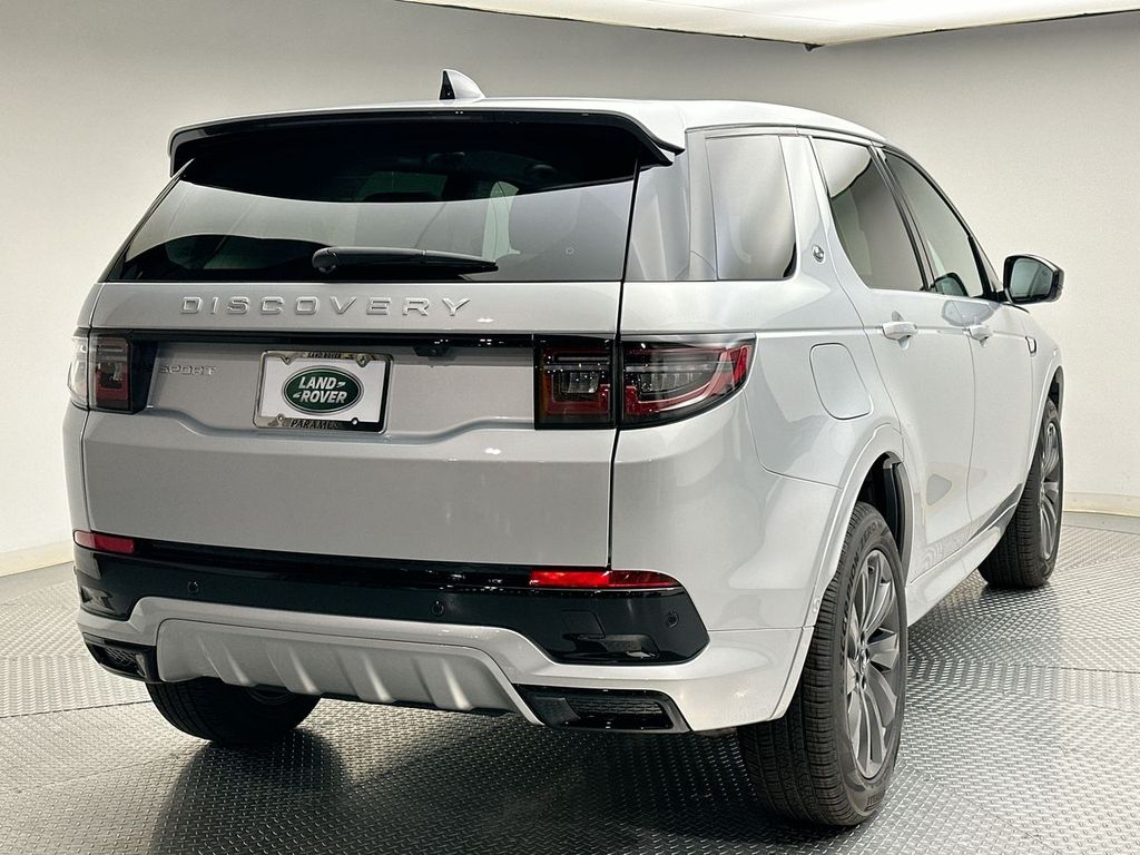 Thumbnail: 2025 Land Rover Discovery Sport - 2