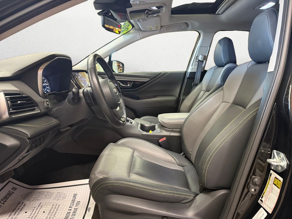 2024 Subaru Outback Onyx Edition photo