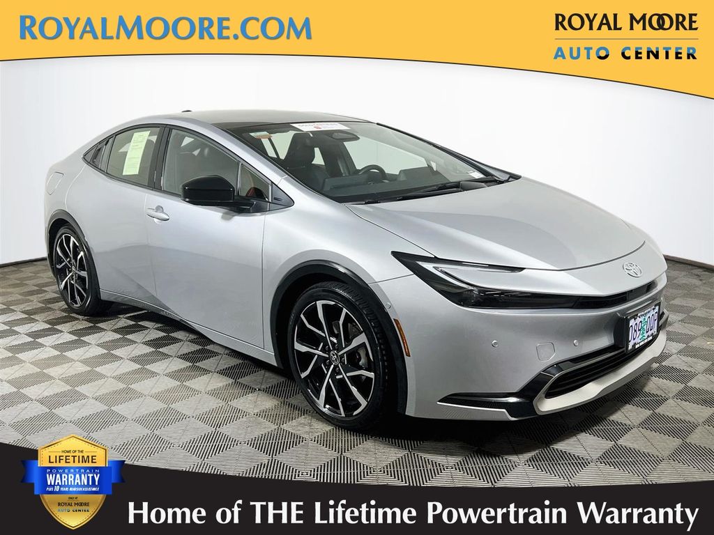 Cutting Edge 2025 Toyota Prius Plug-In Hybrid Hatchback Front-Wheel Drive Continuously Variable Transmission