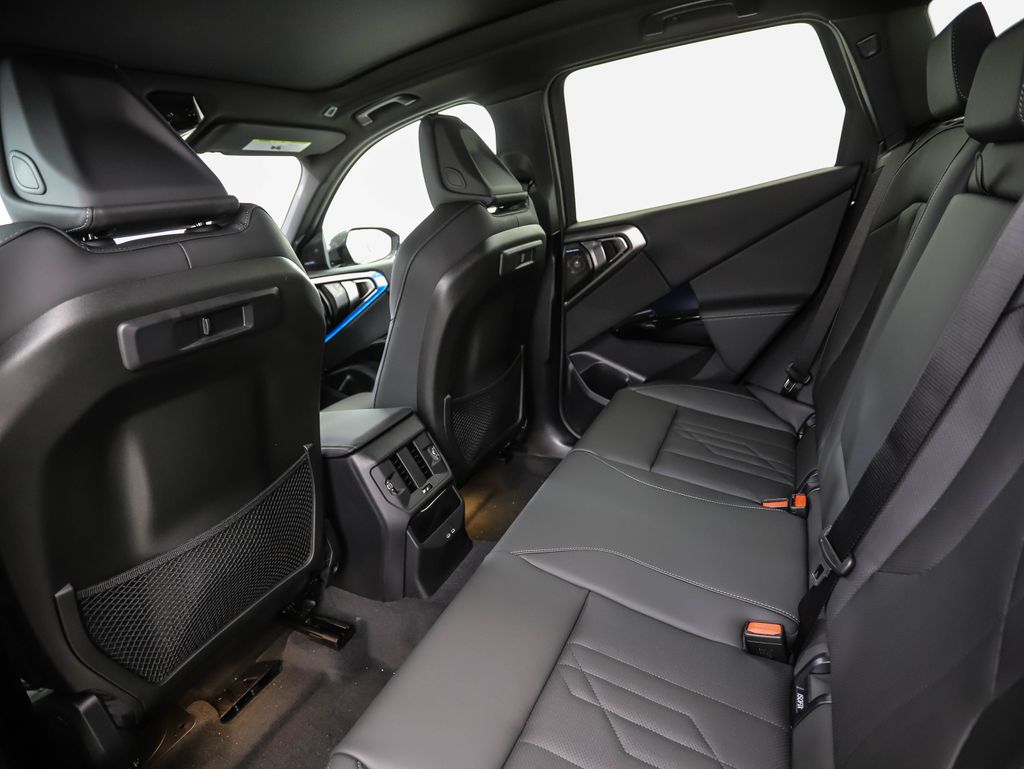 Thumbnail: 2026 BMW X3 - 20