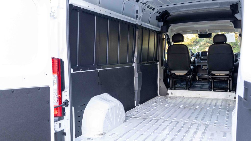 Used 2025 Ram ProMaster 2500 High Roof 3D Cargo Van