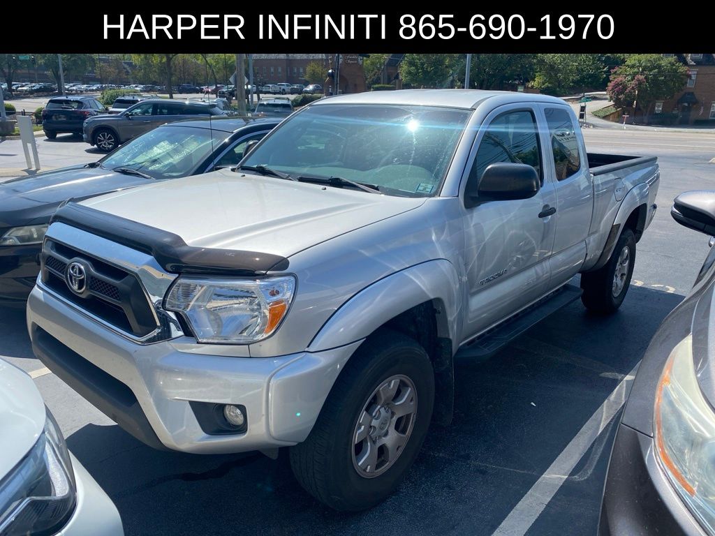 Silver Streak Metallic 2013 Toyota Tacoma Pickup Truck 4X2 5-Speed Automatic Overdrive