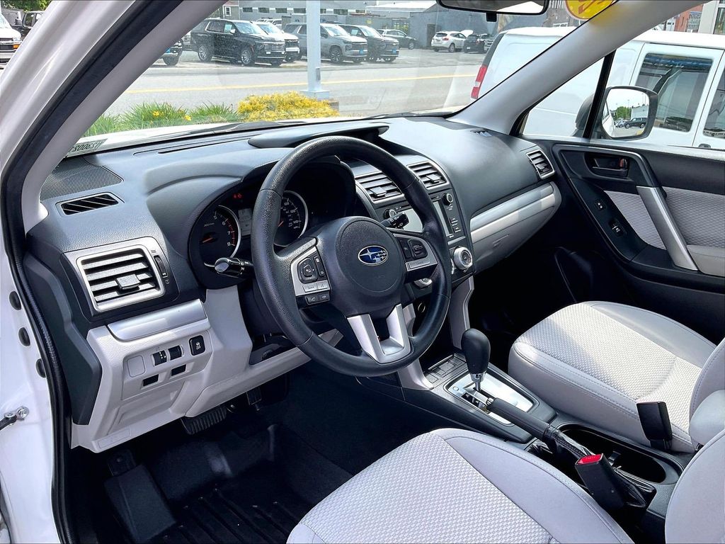 2018 Subaru Forester — photo 8