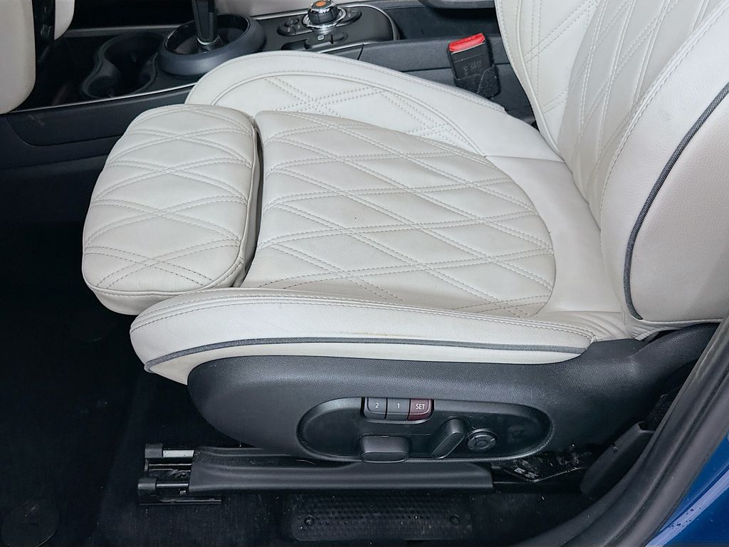 Thumbnail: 2020 MINI Cooper Countryman - 20