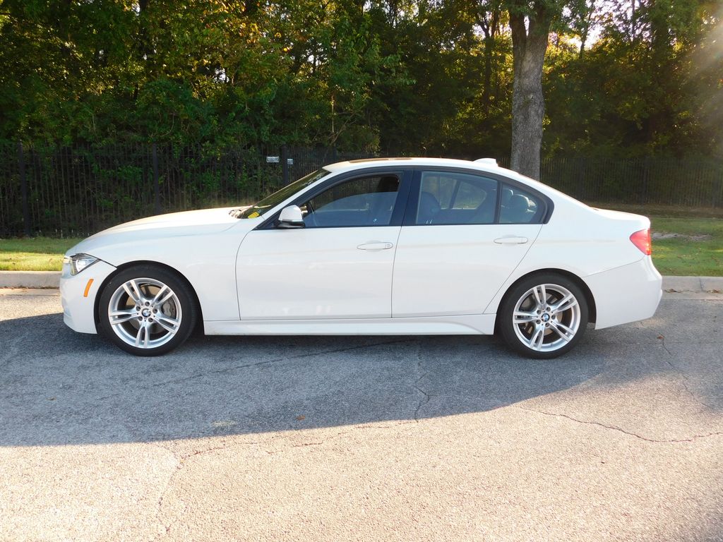 Thumbnail: 2015 BMW 3 Series - 2