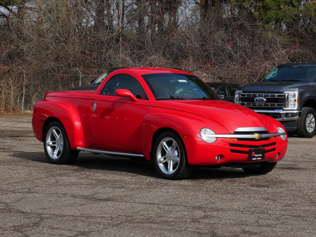 2004 Chevrolet SSR LS RWD
