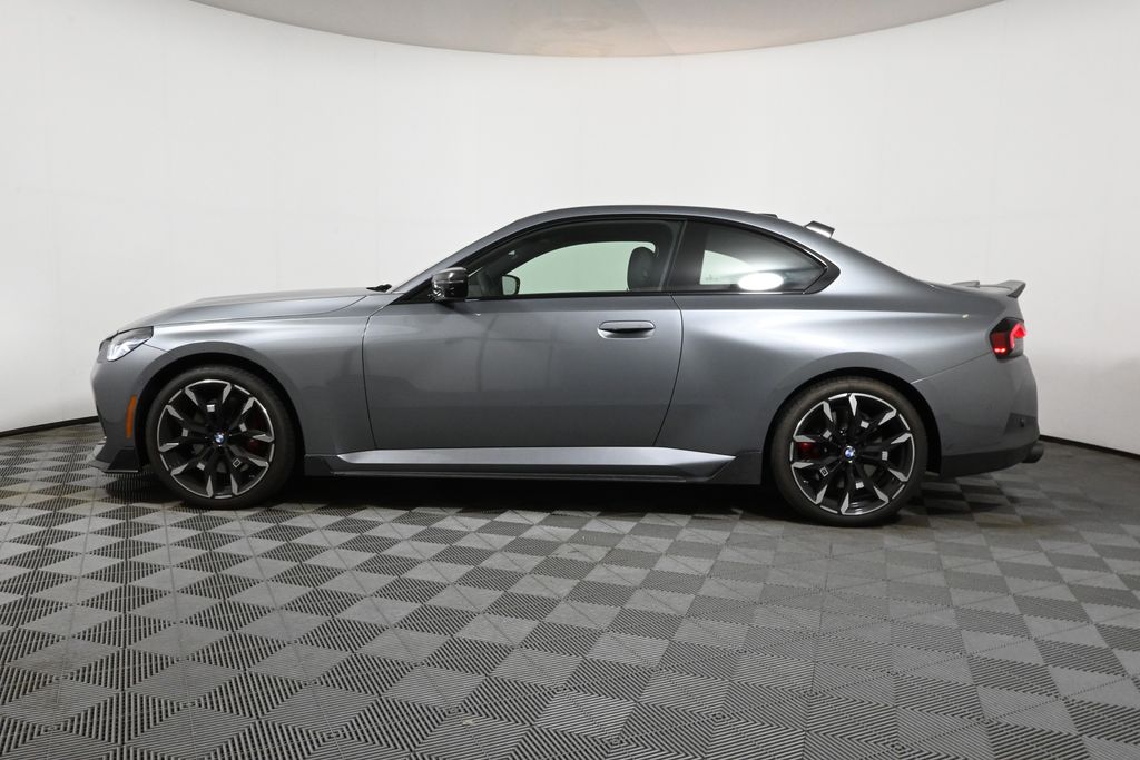 Thumbnail: 2025 BMW 2 Series - 2