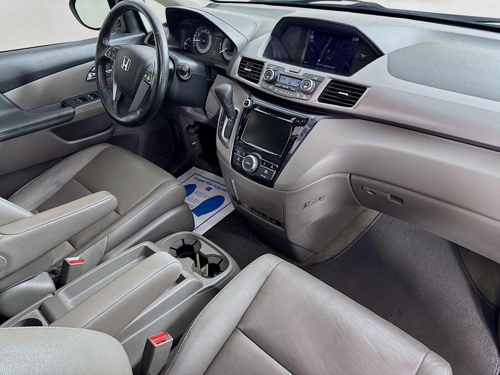 Used Car 2015 Honda Odyssey  Ex-l For Sale Under $12,000 In Austin, Texas