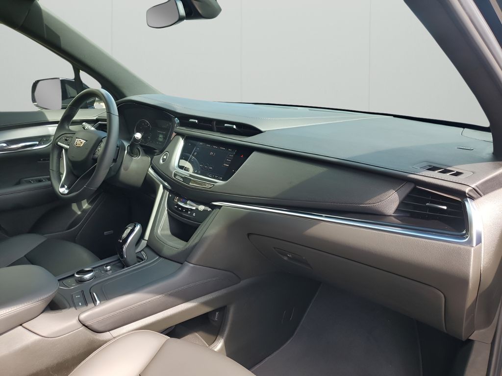 Used Car 2025 Cadillac Xt6  Luxury For Sale Under $50,000 In Austin, Texas