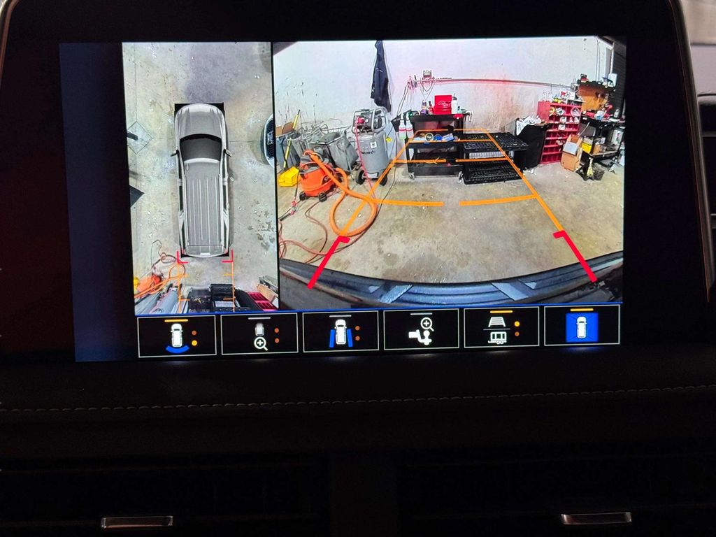 Used 2023 Dark Ash Metallic Chevrolet Z71 image 15