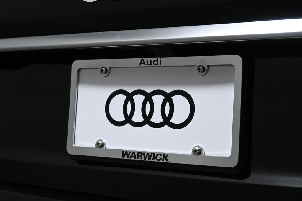 2025 Audi Q7  11