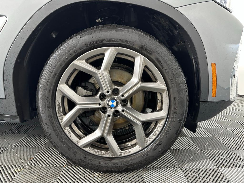 Thumbnail: 2023 BMW X3 - 11