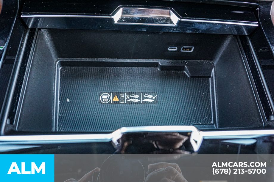 2025 Gmc Yukon Denali photo 41