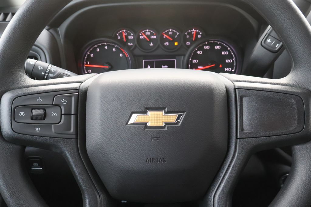 Thumbnail: 2026 Chevrolet Silverado 2500 - 22