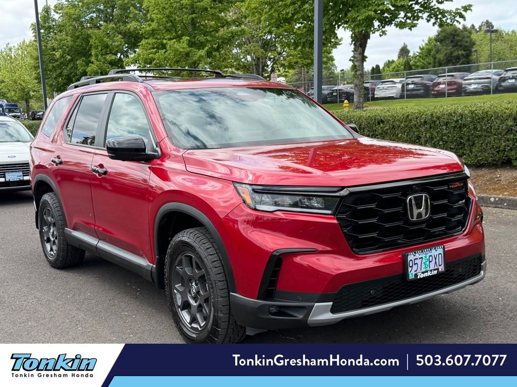Radiant Red Metallic II 2025 Honda Pilot SUV / Crossover All-Wheel Drive Automatic