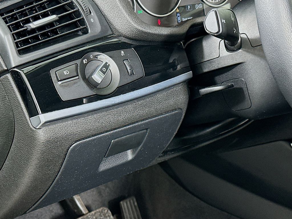 Thumbnail: 2016 BMW X3 - 10