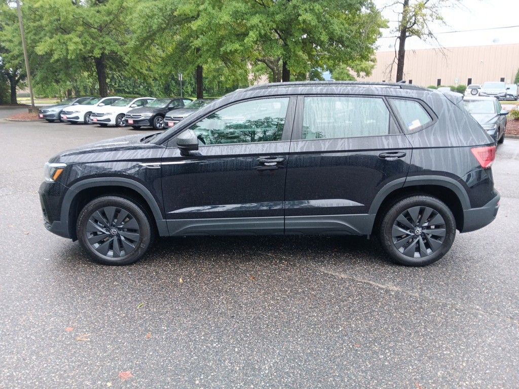 2024 Volkswagen Taos 1.5T S 2