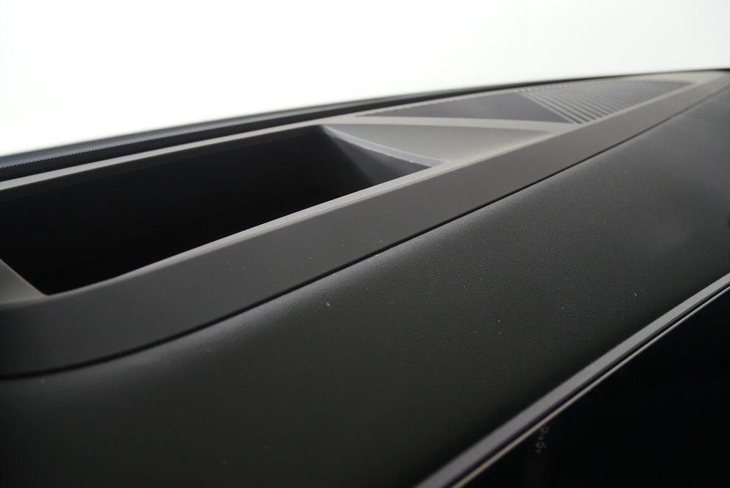 Thumbnail: 2026 BMW X3 - 16