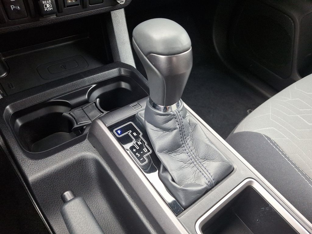 2021 Toyota Tacoma TRD Sport 14