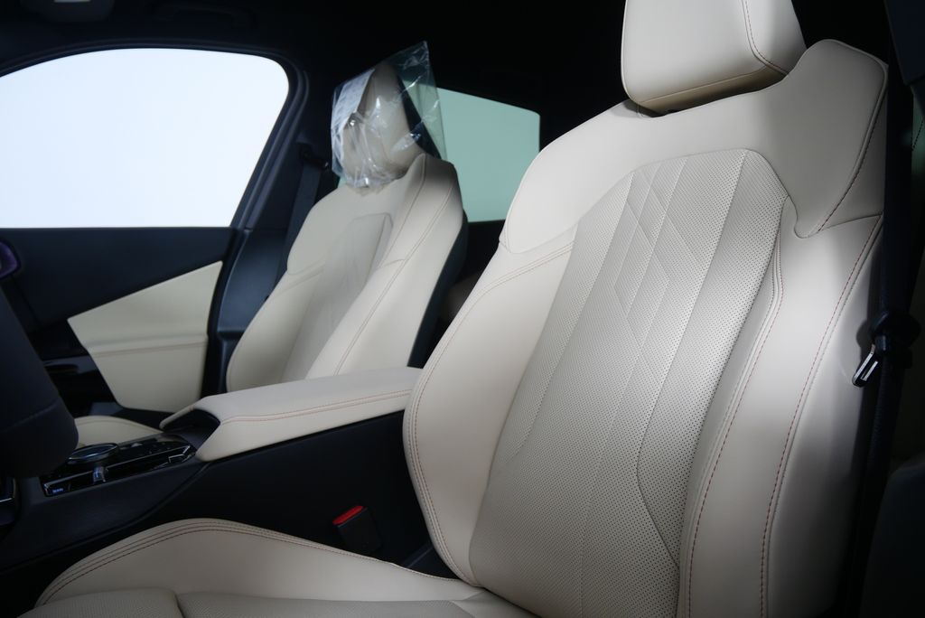 Thumbnail: 2026 BMW X3 - 10