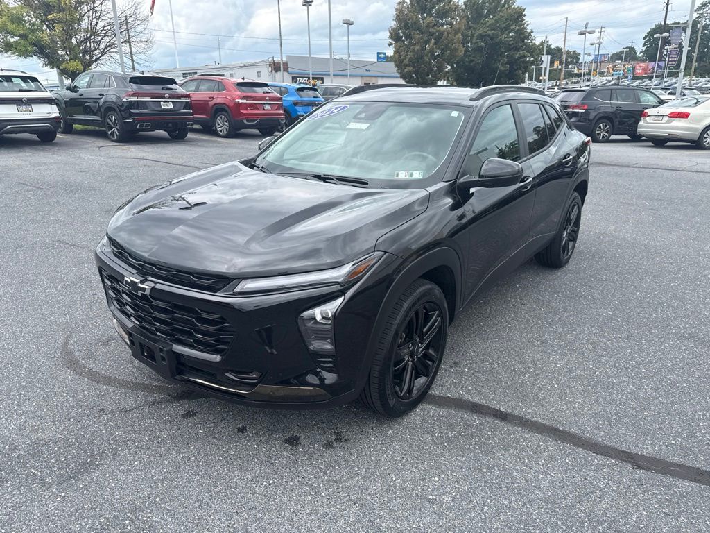 2025 Chevrolet Trax ACTIV Black at Klick Lewis Buick Chevrolet