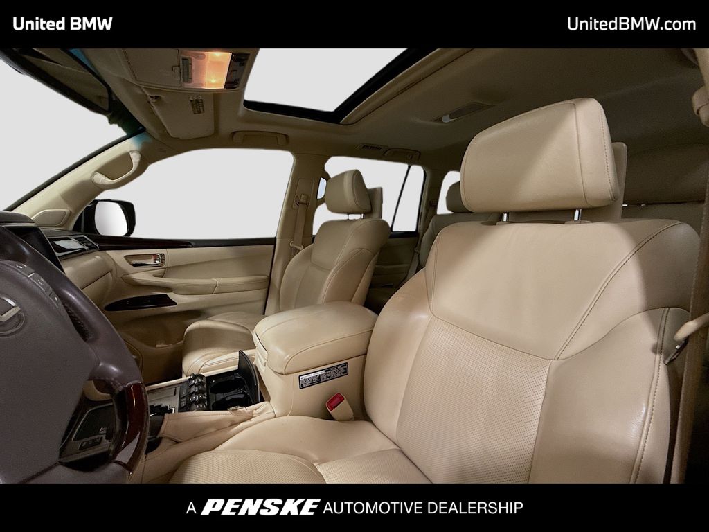 Thumbnail: 2015 Lexus LX - 5