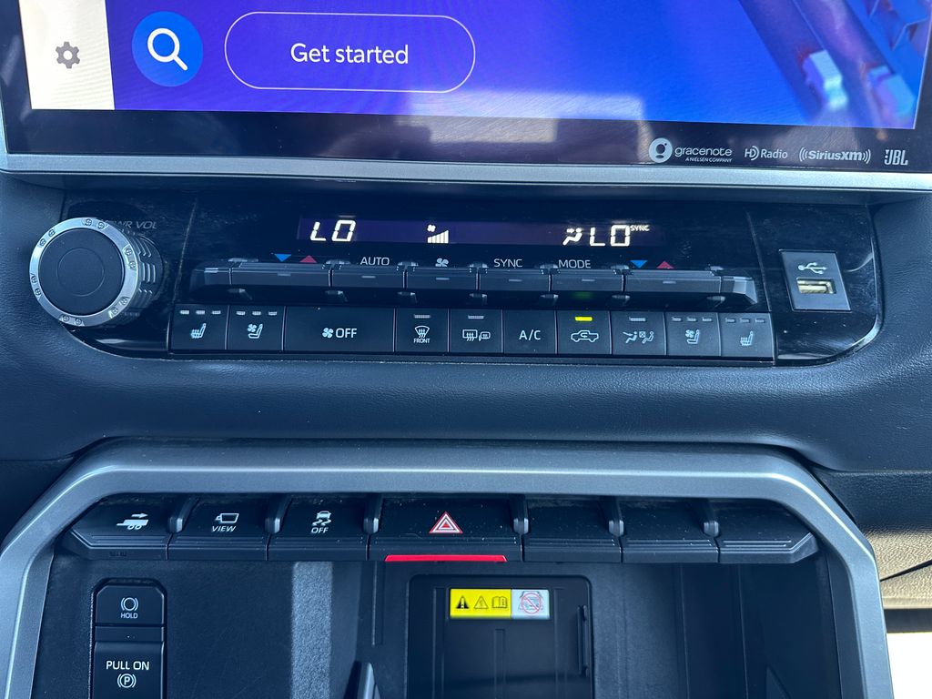 2023 Toyota Tundra Hybrid Platinum