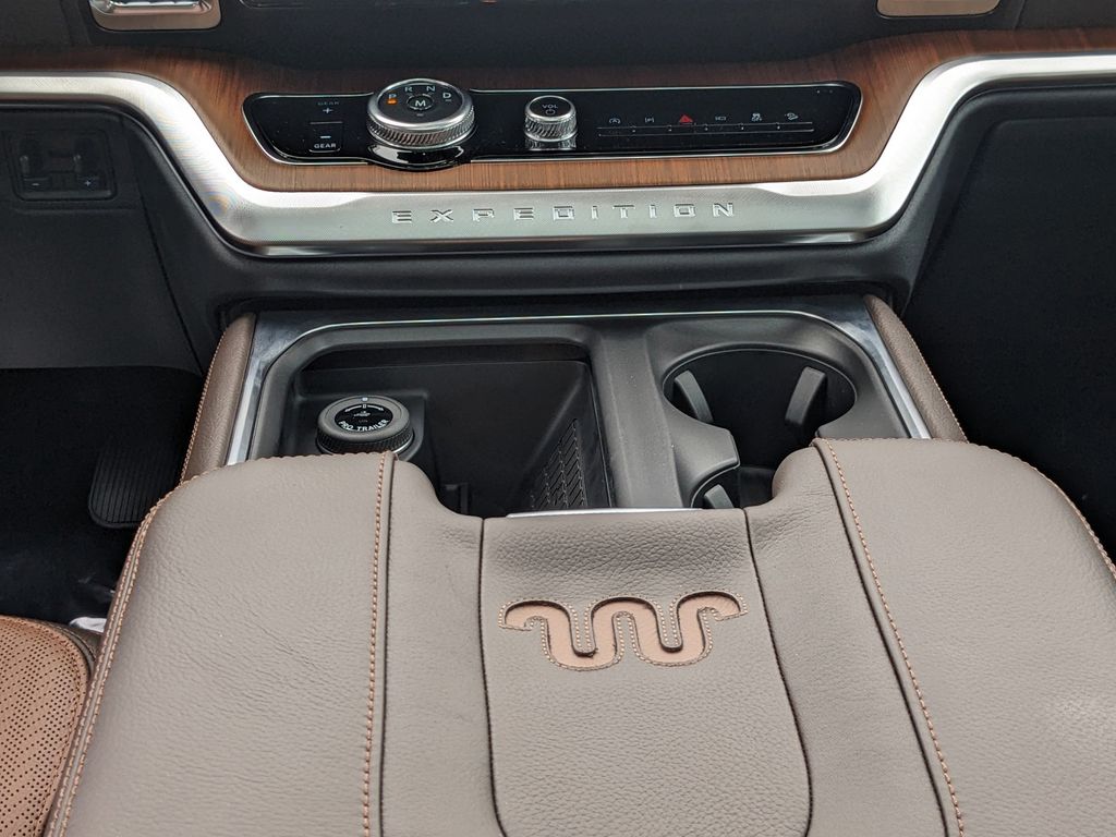 2025 Ford Expedition King Ranch