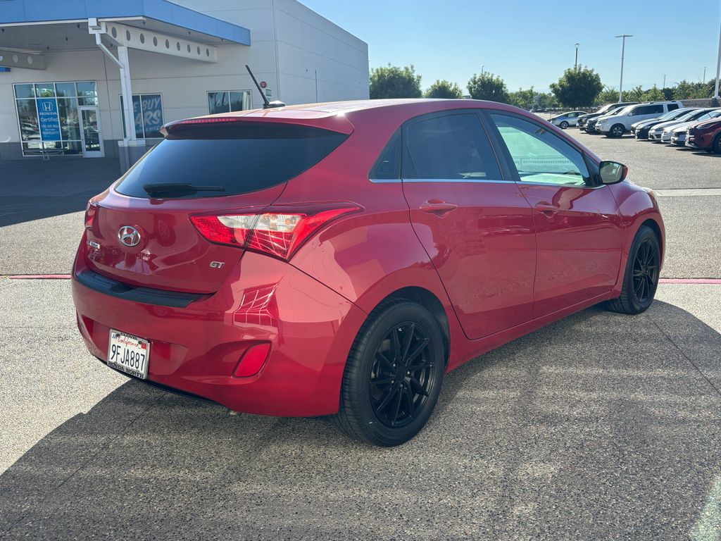 Thumbnail: 2016 Hyundai Elantra - 5