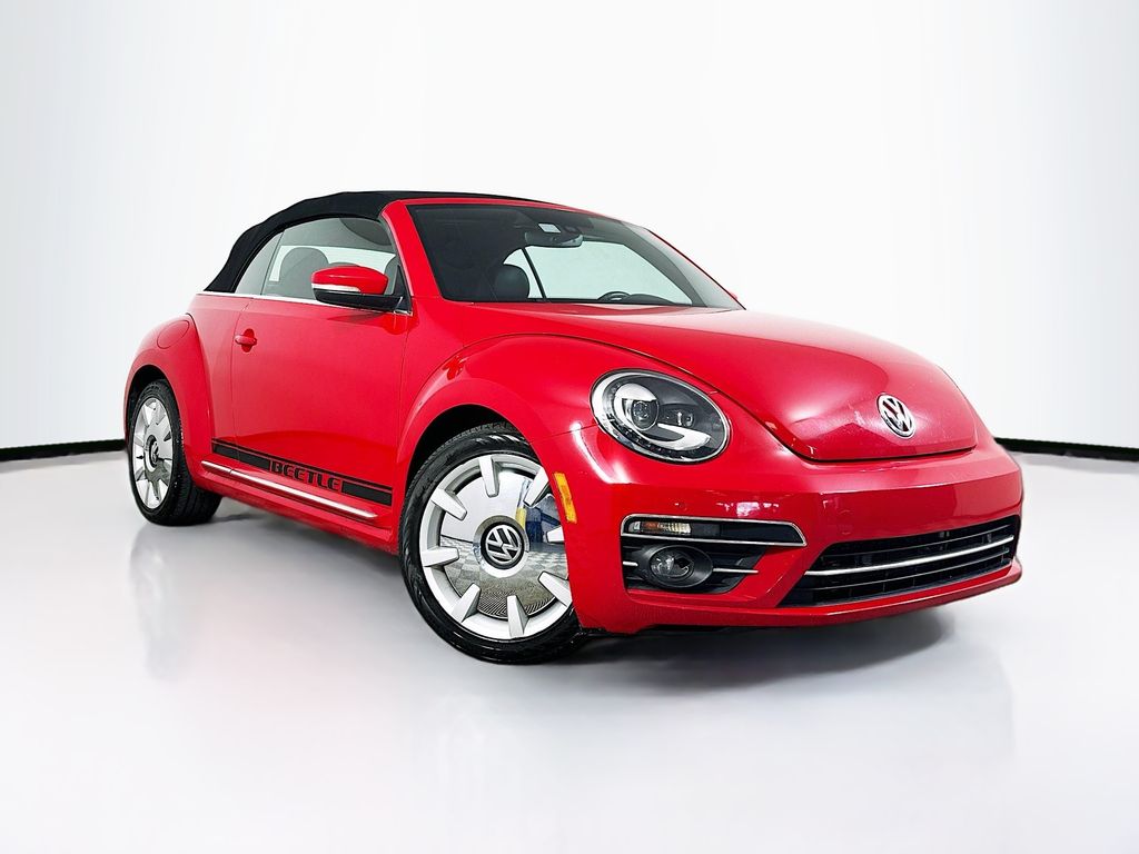 2018 Volkswagen Beetle 2.0T SE