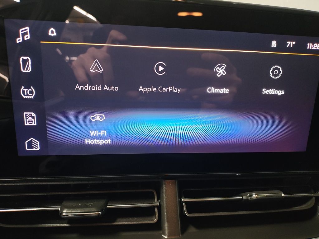 Used 2025 Gray Chevrolet LT image 29